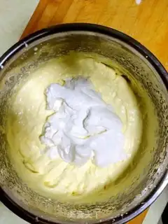 Make Mango cheese mousse cake step 22