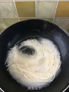 Make Beef noodles step 1