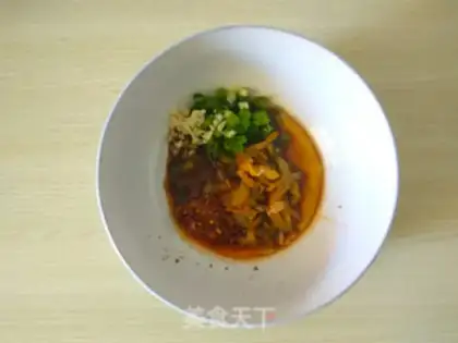 Make Spicy noodles step 1
