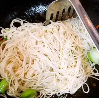 Make Beef noodles step 12