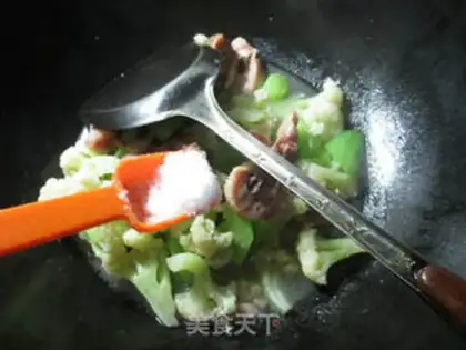 Make Chicken gravy step 6