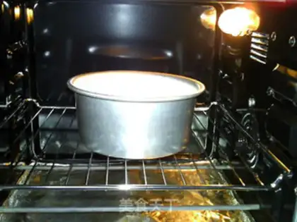 Make Cinnamon apple cake step 21