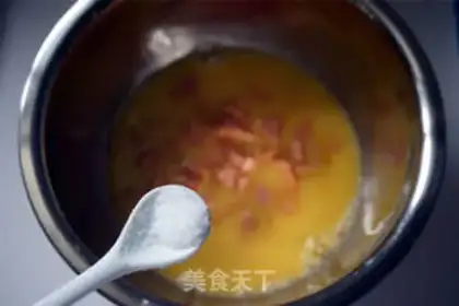 Make Ham egg sandwich step 5