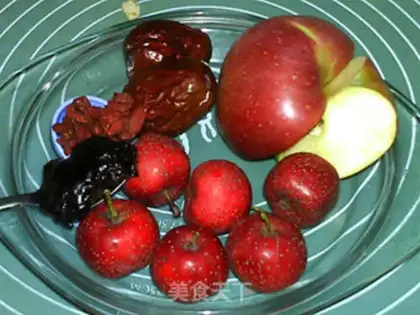 Make Ginger-tree apple soup step 0