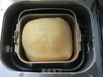 Make Egg sausage sandwich step 5