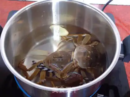 Make Crab with pepper step 1