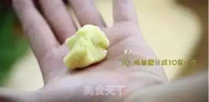 Make Coconut ball production step step 9