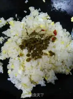 Make Egg fried rice step 4
