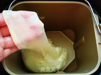 Make ♪ Little rabbits with radish bread ♪ step 5