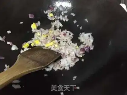 Make Quick-hand five-colored vegetable noodles step 2