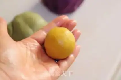 Make Chocolate-flavored peach pie step 9