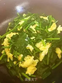 Make Spinach fried eggs step 4