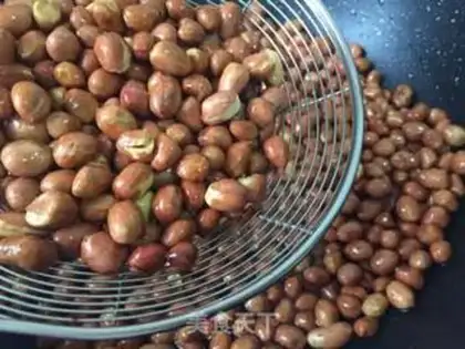 Make Fry peanuts step 5