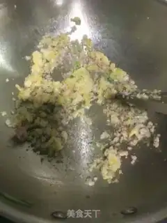 Make Spicy chicken crumbs step 7