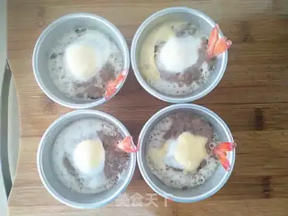 Make Meat and roasted quail eggs step 7