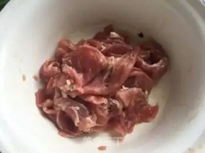 Make Garlic fried meat step 1