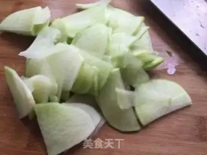 Make Sour, sweet, radish step 0