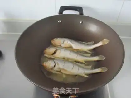Make Red-burned yellowfish step 3