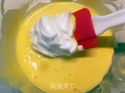 Make Gradual cream naked cake step 6