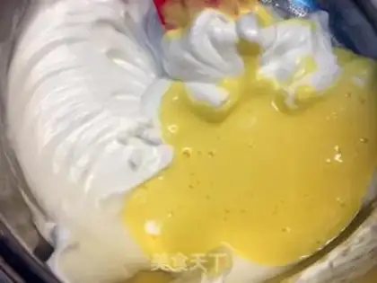 Make Gradual cream naked cake step 7