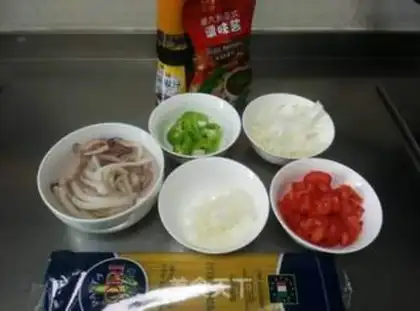 Make Seafood pasta step 0