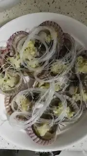 Make A garlic fan scallop step 2