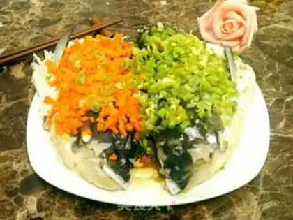 Make Double-coloured pepperfish head step 7