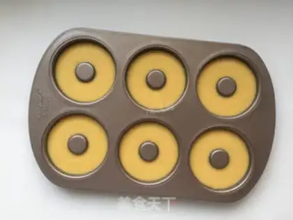 Make Delicious doughnuts step 4