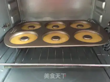 Make Delicious doughnuts step 5