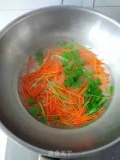 Make A chicken ham roll step 4
