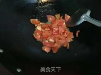 Make Tomato egg gravy step 2