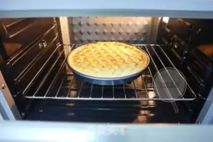 Make Sweet apple pie step 17