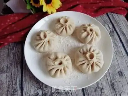 Make Celery buns / cabbage buns step 11