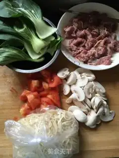Make Tomato mushroom noodles step 2