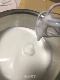 Make Raspberry naked cake step 6