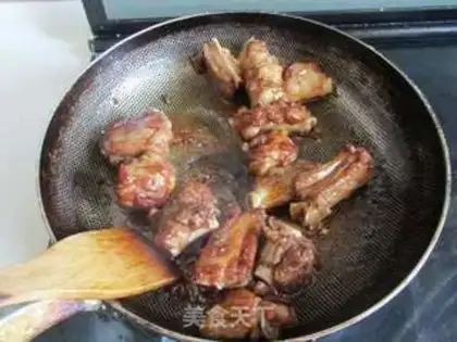 Make ♪ Mountain juice stewed ribs ♪ step 1