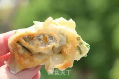 Make Egg frying step 8
