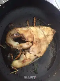 Make Home-cooked fish step 7
