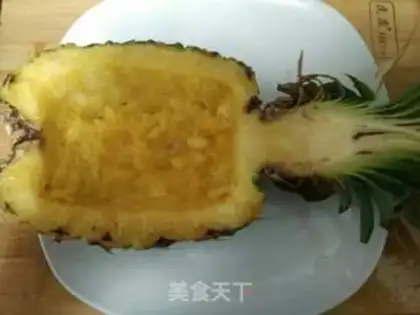 Make Pineapple rice step 0