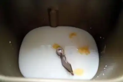 Make Milk snack step 0