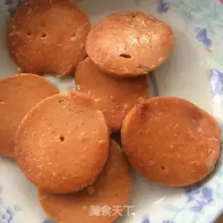 Make Smiley sandwich step 3