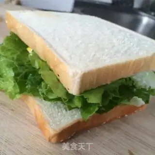 Make Smiley sandwich step 7