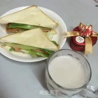Make Smiley sandwich step 11