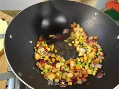 Make Sunshine omelet step 1
