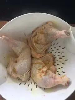 Make High pressure pan salt chicken leg step 5
