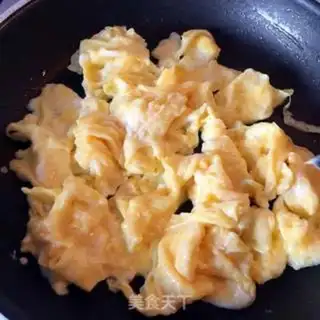 Make Pepper fried eggs step 4