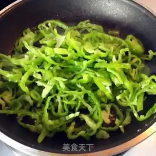 Make Pepper fried eggs step 5
