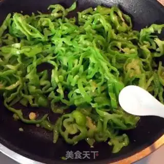 Make Pepper fried eggs step 6
