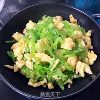Make Pepper fried eggs step 8
