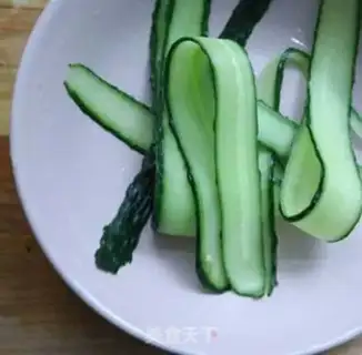 Make Frozen cucumbers step 1